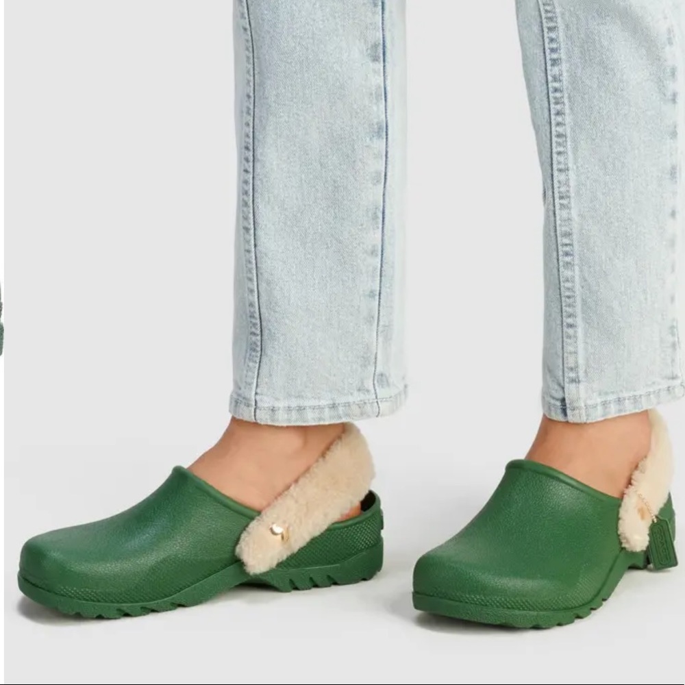 Coach Green Lola Clogs hunter Green size 6 womens